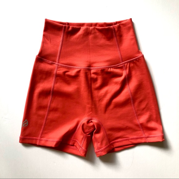 P’tula 4” Yvette Short NWT - Picture 4 of 8